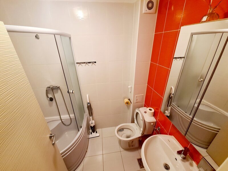 Palladium Residence/ 5 minute metrou N.Teclu